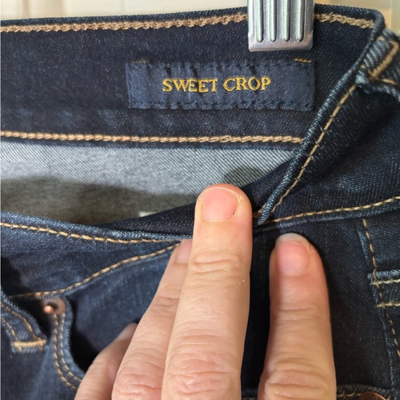 Lucky Brand Sweet Crop Jean - Picture 5 of 8